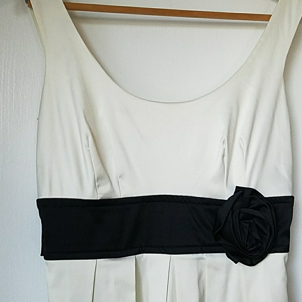 Off-White & Black Satin Party Dress